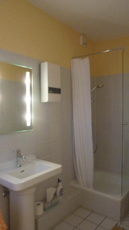 Vorderer Westen Kassel Habitación foto